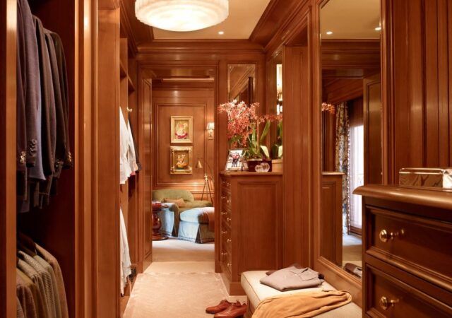 Suzanne Tucker’s Tips for Creating a Fabulous Dressing Room