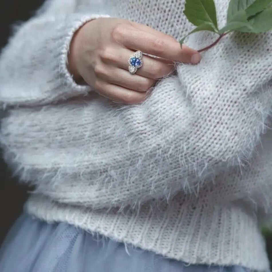 Natalie Barney Ceylon sapphire and diamond ring, 2018
