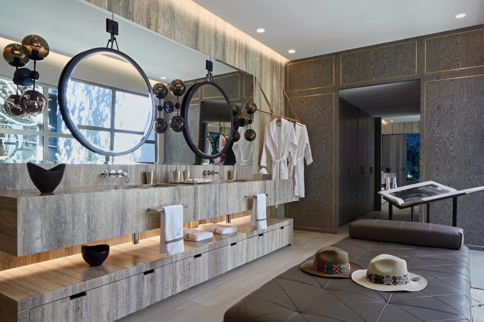 Massage-Ready Master Bath by Sofia Aspe