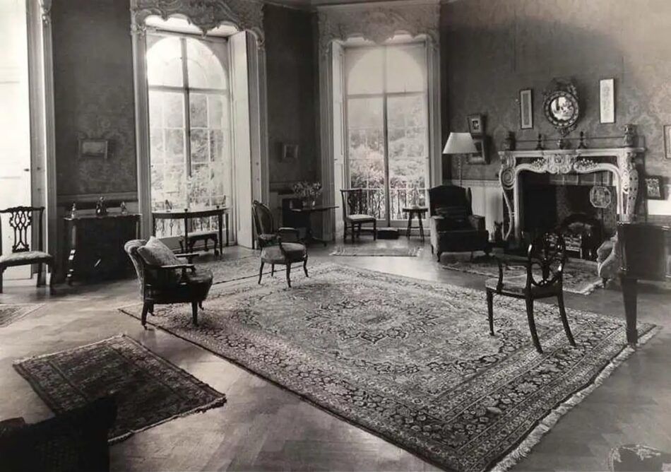 A black-and-white photo of the Octagonal Drawing Room at Minto House, in Roxburghshire, Scotland