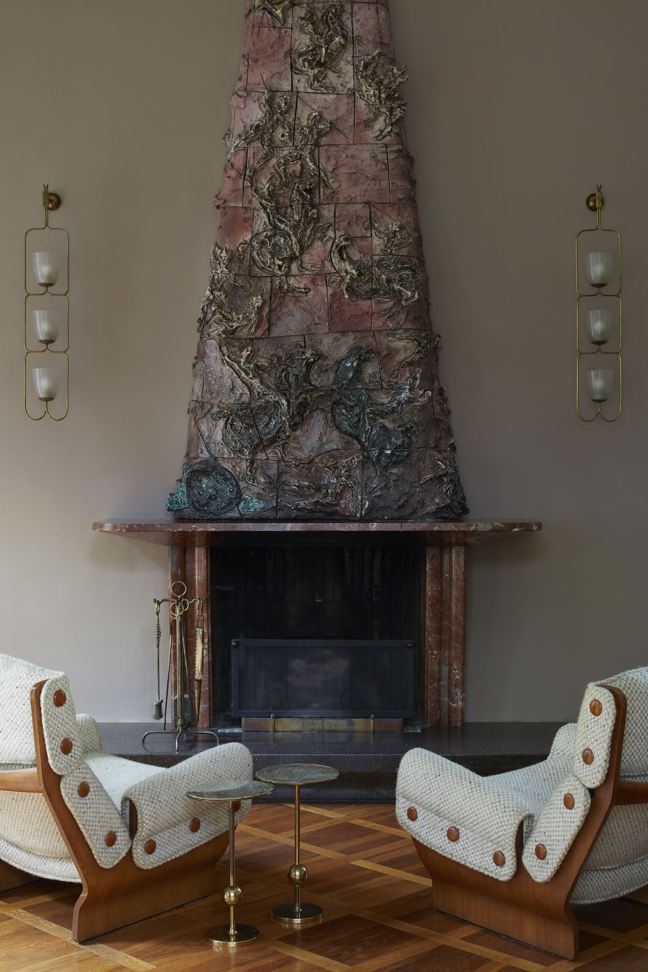 Lucio Fontana's fireplace in the living room of Villa Borsani