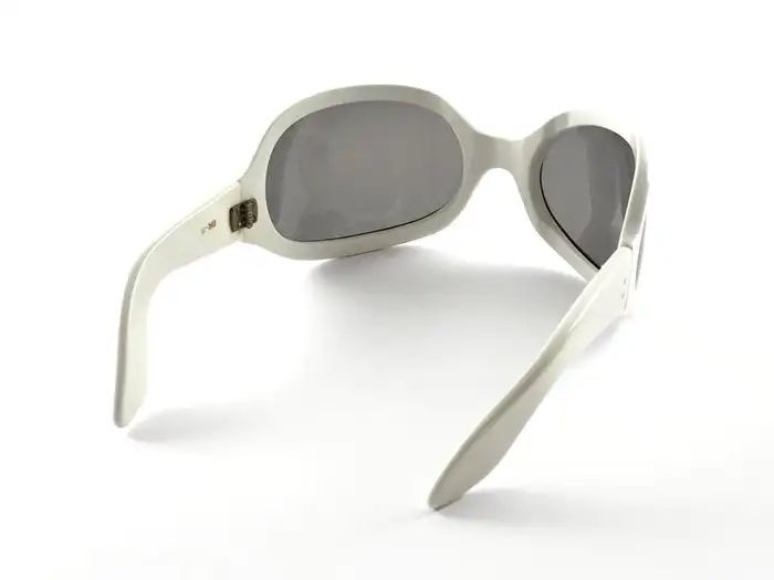 Yuhu sunglasses designed by Oliver Goldsmith