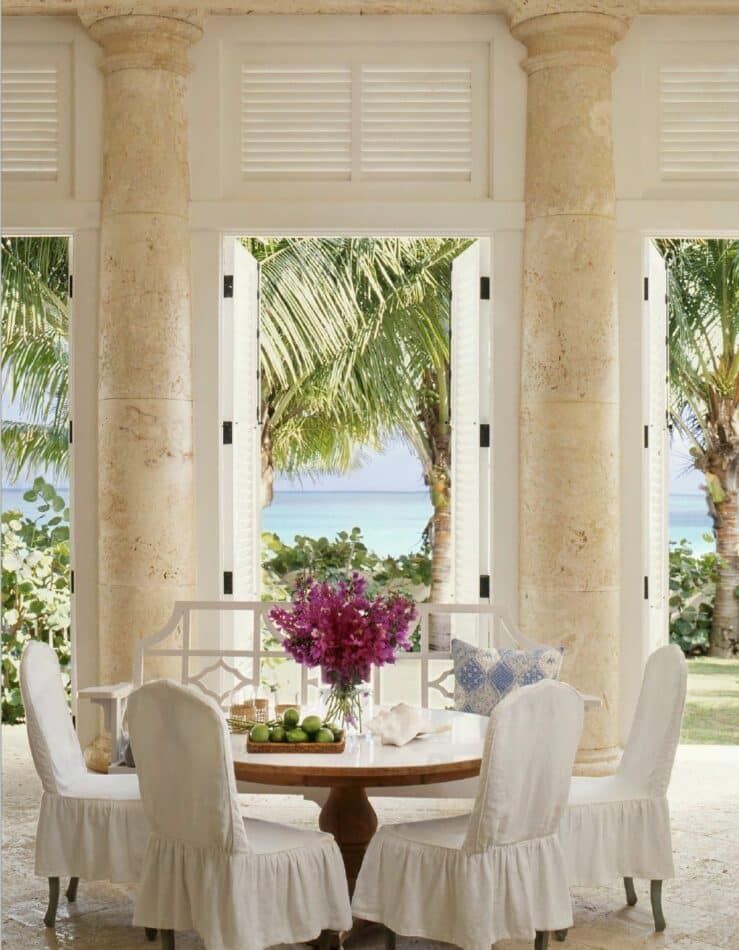 Bahamas home by Amanda Lindroth