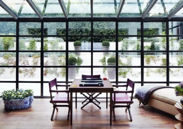 24 Views of Extraordinary Villas around the World