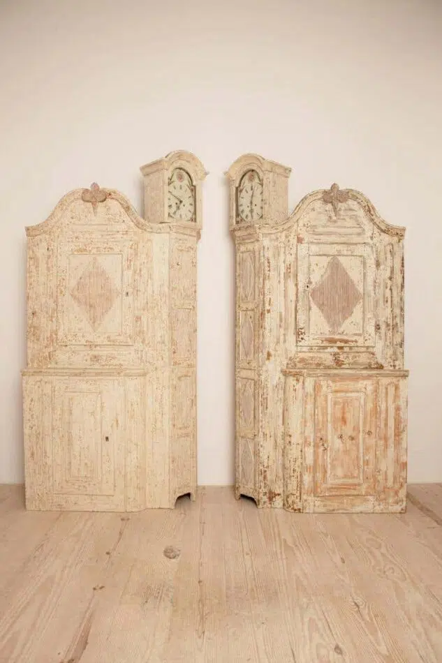 Pair of Gustavian Corner Clock Cabinets, ca. 1780