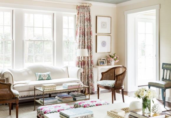 eclectic-traditional-living-room-rye-ny-by-sara-gilbane-interiors1 (1)