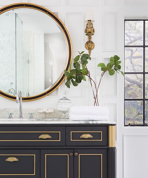 english-country-traditional-bathroom-los-angeles-ca-by-kishani-perera-inc