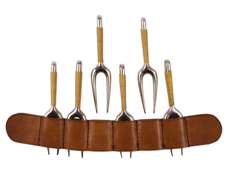 Carl Auböck set of six forks corn cob skewers with leather holder #3679, 1930s