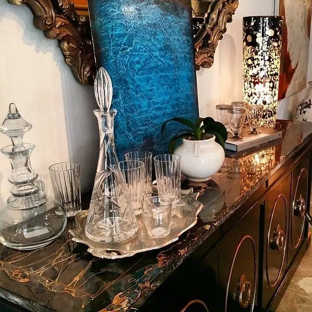 Gallerie Noir Cocktail #1DShelfie