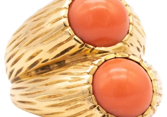 This 1950s Cartier Toi et Moi Ring Is a Summer Stunner