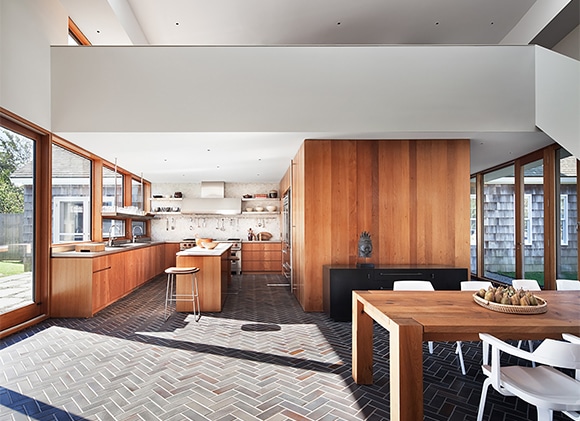 modern-kitchen-sagaponack-new-york-by-christofffinio-architecture