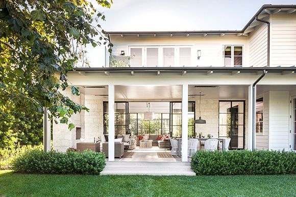 modern-transitional-exterior-pacific-palisades-ca-by-annette-english-associates