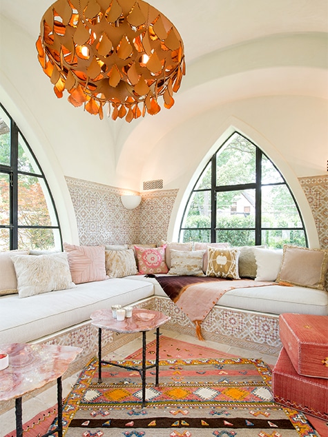 12 Mesmerizing Moroccan-Style Interiors