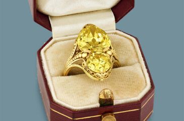 Louis Comfort Tiffany yellow diamond ring in box