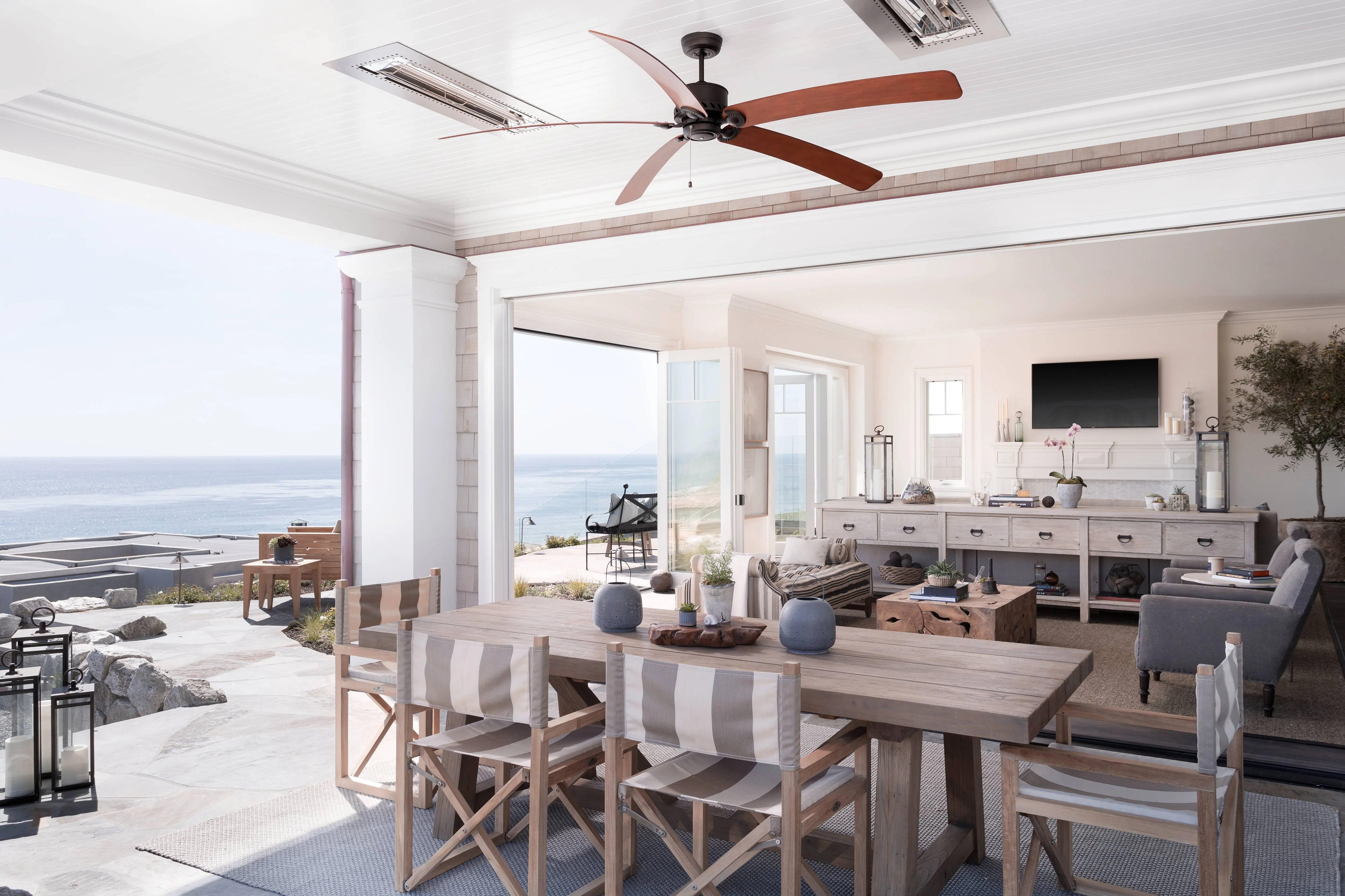 California Interiors: 18 Examples of Coastal Chic Decor