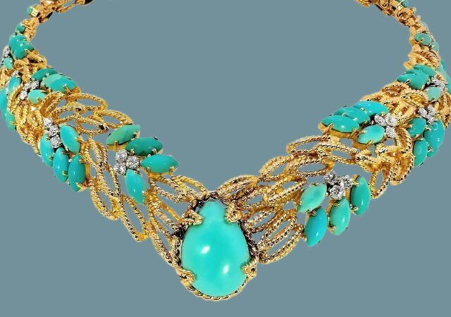 This 1960s Gold-and-Turquoise Cocktail Necklace Is a Vintage Stunner